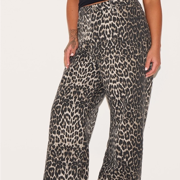Leopard Print Pants - Picture 4 of 6